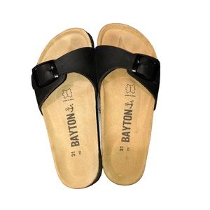 Brand: Birkenstock, Size: 31 (13), Color: Black/ Tan